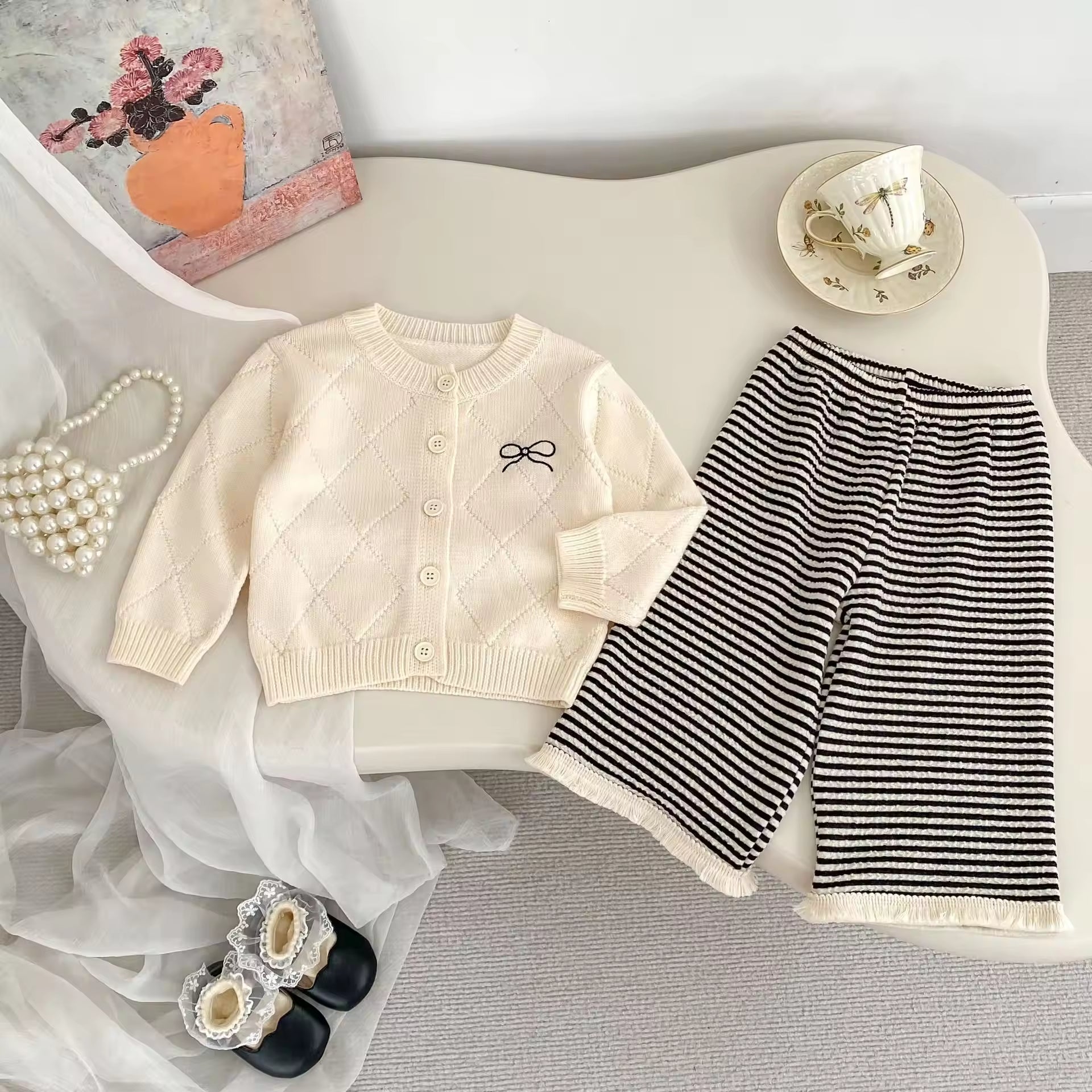 Ins' New Girls' Striped Wide-leg Pants Stylish Girls' Loose Long Pants with Tassels Knitted Cardigan Two-piece Set