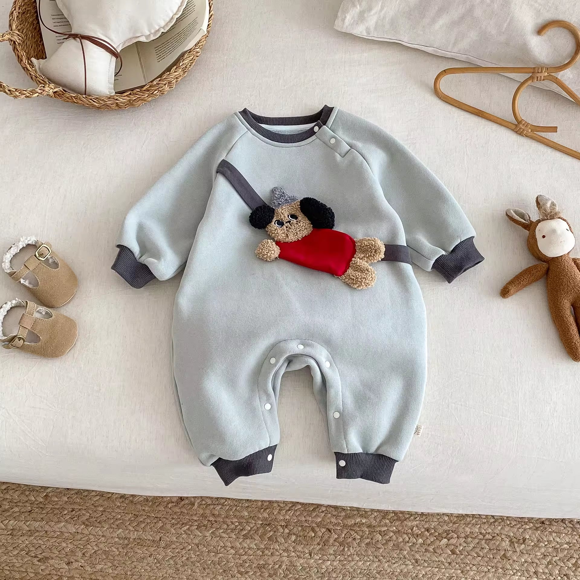 Baby Cute Fun Jumpsuit 2025 New Winter Western Style Three-Dimensional Cartoon Thick Climbing Clothes Newborn Button
