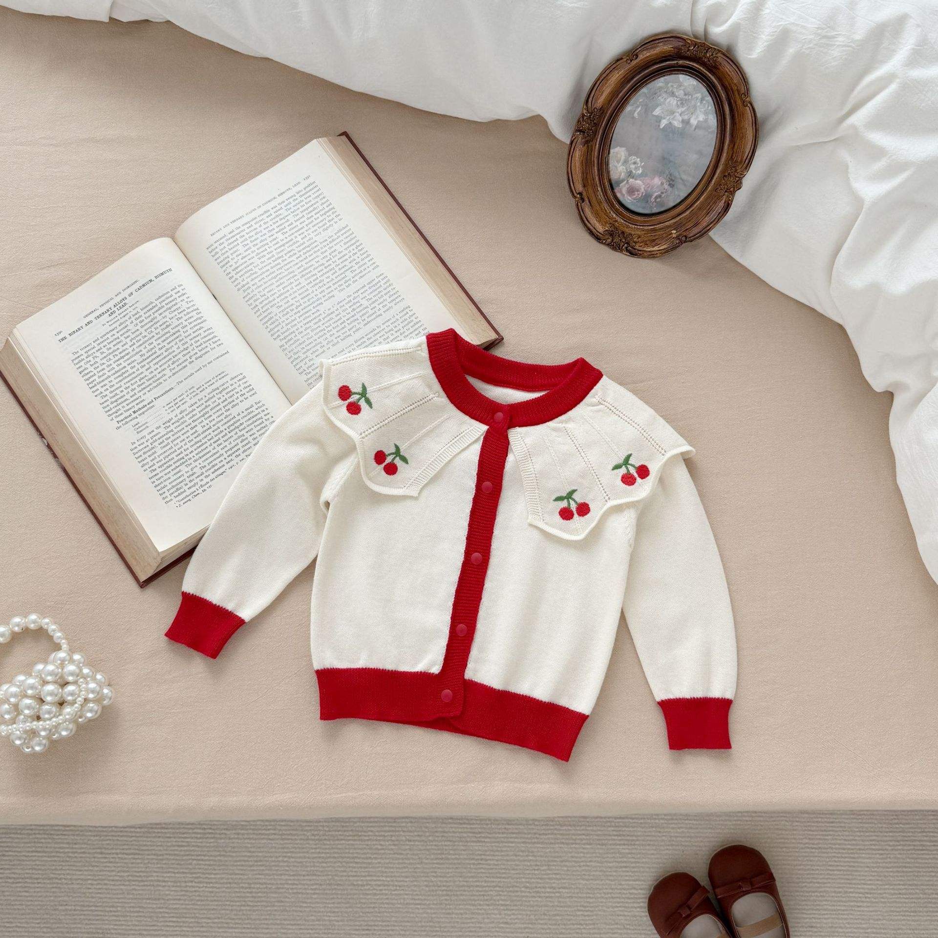 Wholesale Ins 2025 Spring and Autumn Sweet Baby Girl Pure Cotton Long Sleeve Knitted Cardigan Single Breasted O-Neck Baby Jacket