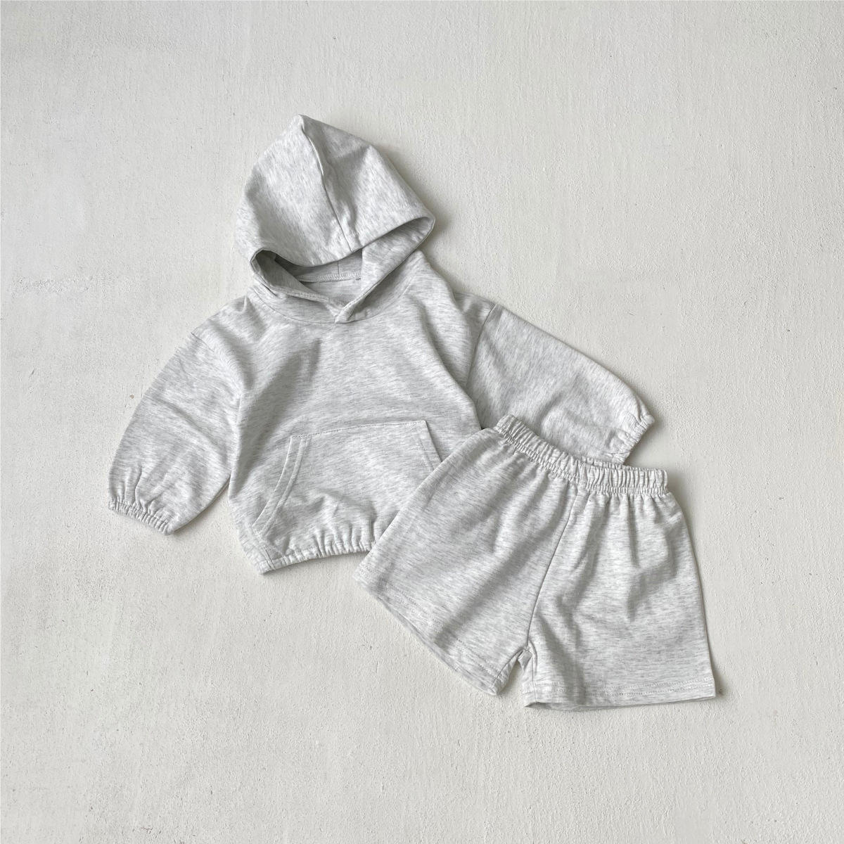Wholesale 2026 Korean Children's Clothing Boys and Girls High-End Color Series Pure Cotton Pocketed Hoodie Fashion Hoodie and Shorts Set