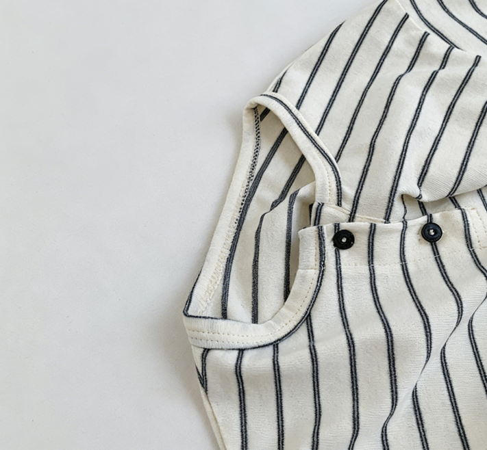 Wholesale 2026 New Spring Simple Versatile Striped T-Shirt New Boys' Japanese-Style Top Girls' Baby Korean-Style Long-Sleeve T-Shirt