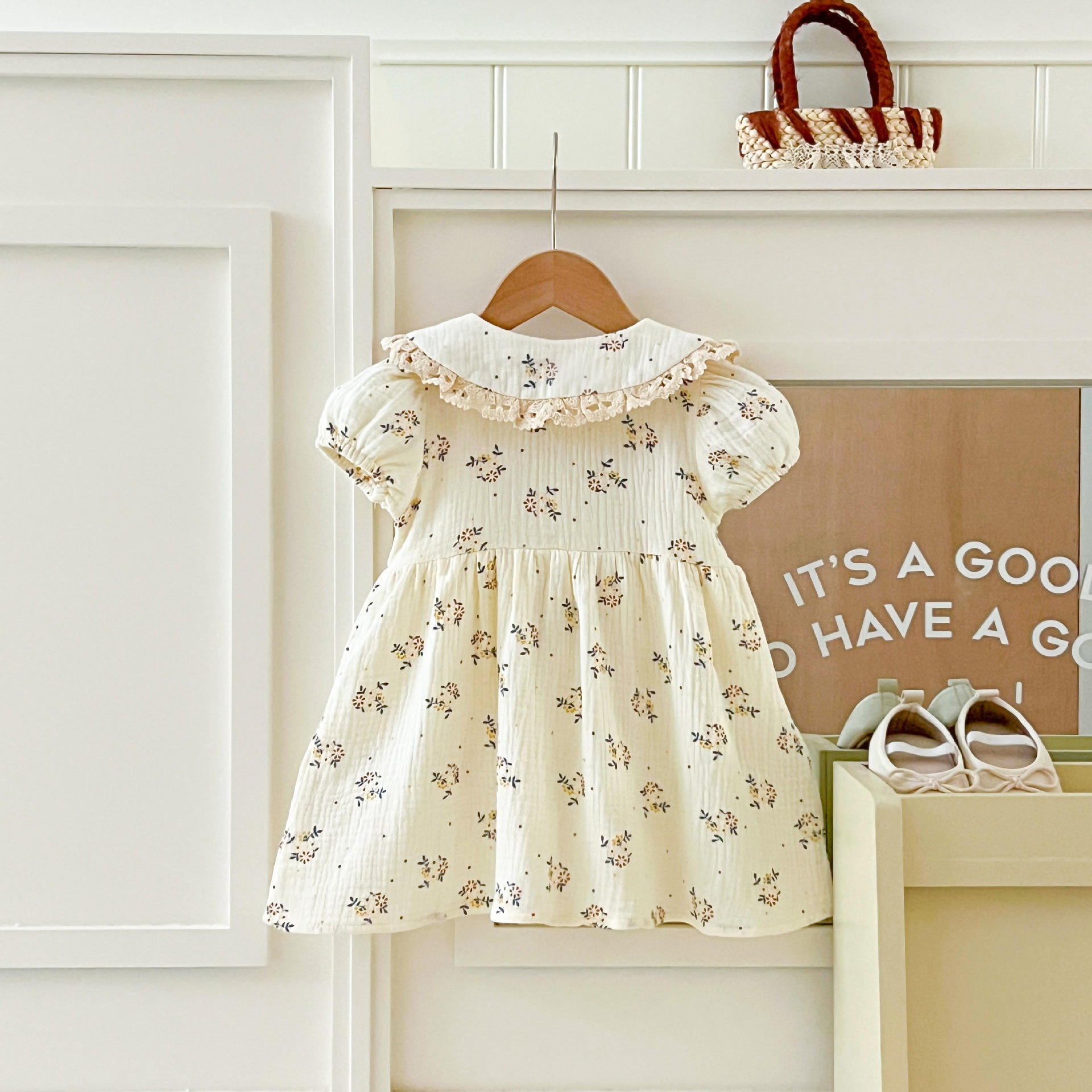 Wholesale 2026 Ins Korean Style Summer Girls' Baby Pure Cotton Printed Floral Lace Lapel Dress Soft Cute Skirt for Infants Toddlers Dress