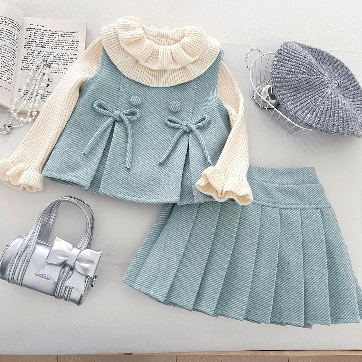 Wholesale 2025 Winter New Korean Style Casual Solid Girl's Baby Clothing Set Fleece-lined Vest Skirt Two-piece Set Baby's Angora Wool
