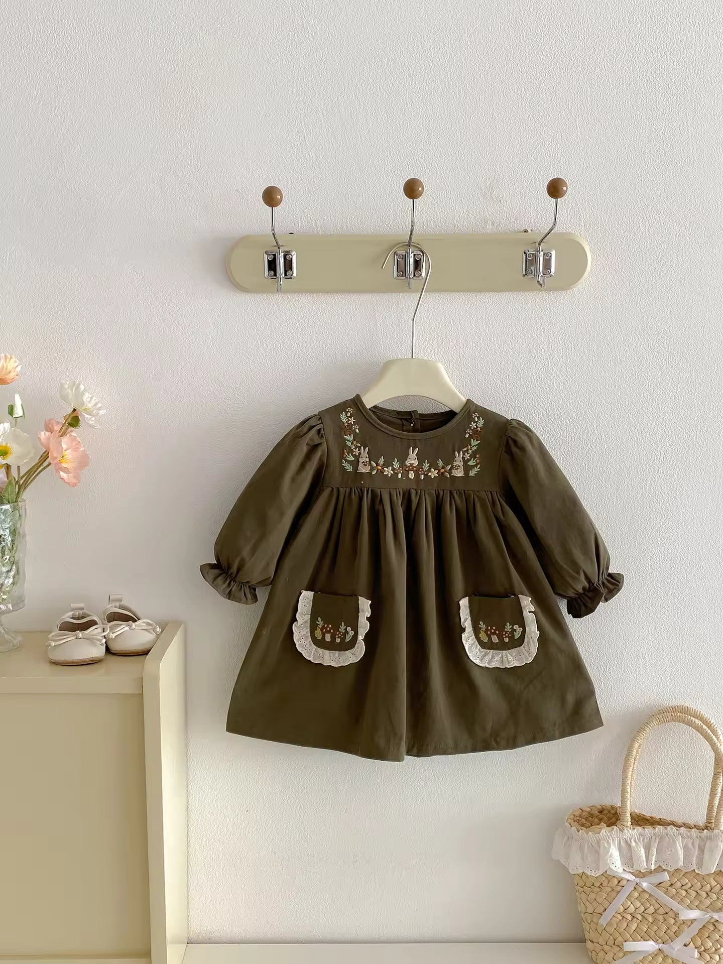 Wholesale 2026 Spring New Fashion Baby Girls' Cotton Princess Dress for Infants & Toddlers Embroidered Soft Sweet Skirts