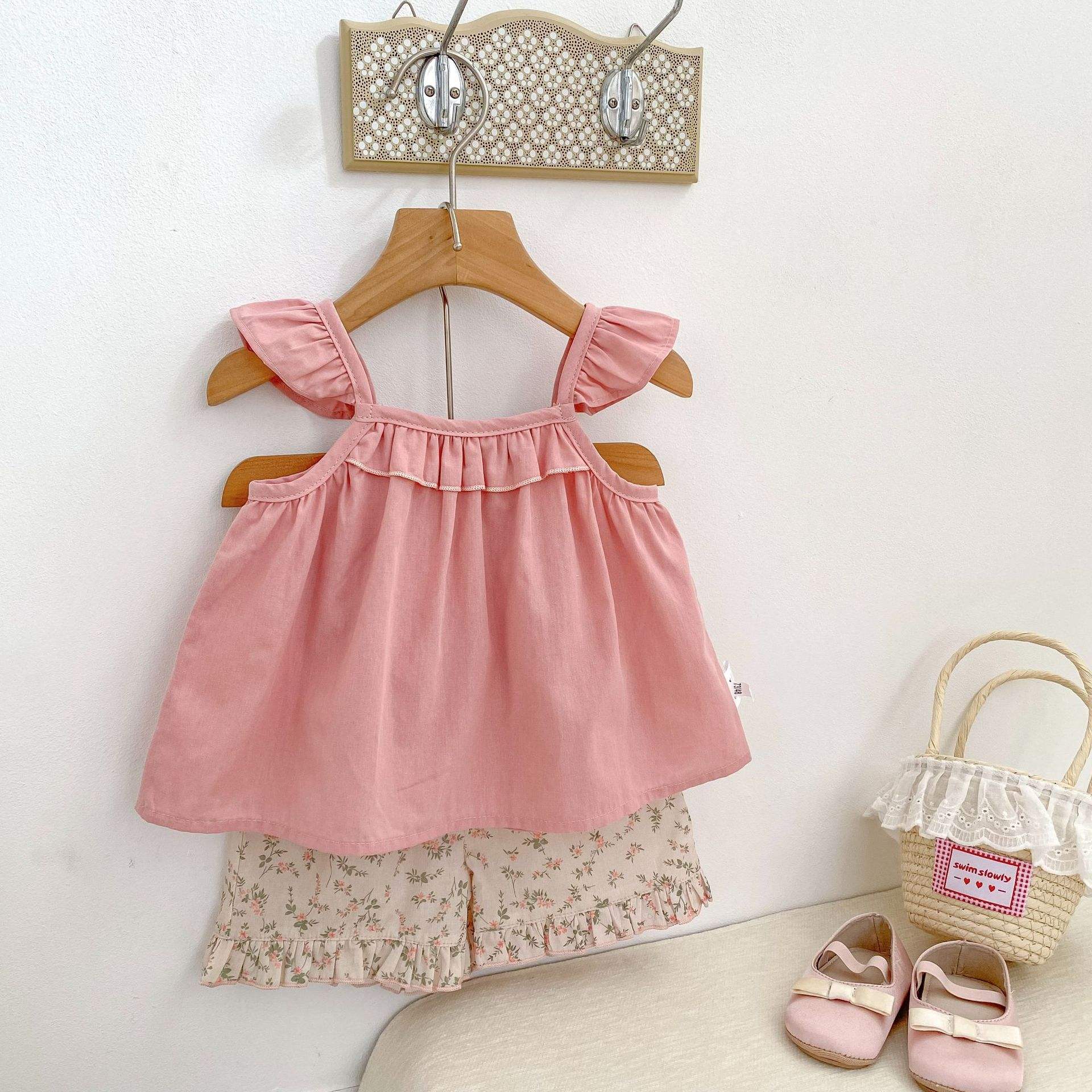 wholesale 2026 Summer Wear New Girls' Baby Suit Solid Color Fly-Sleeve Camisole Top Shorts Casual Pure Cotton Two-Piece Set