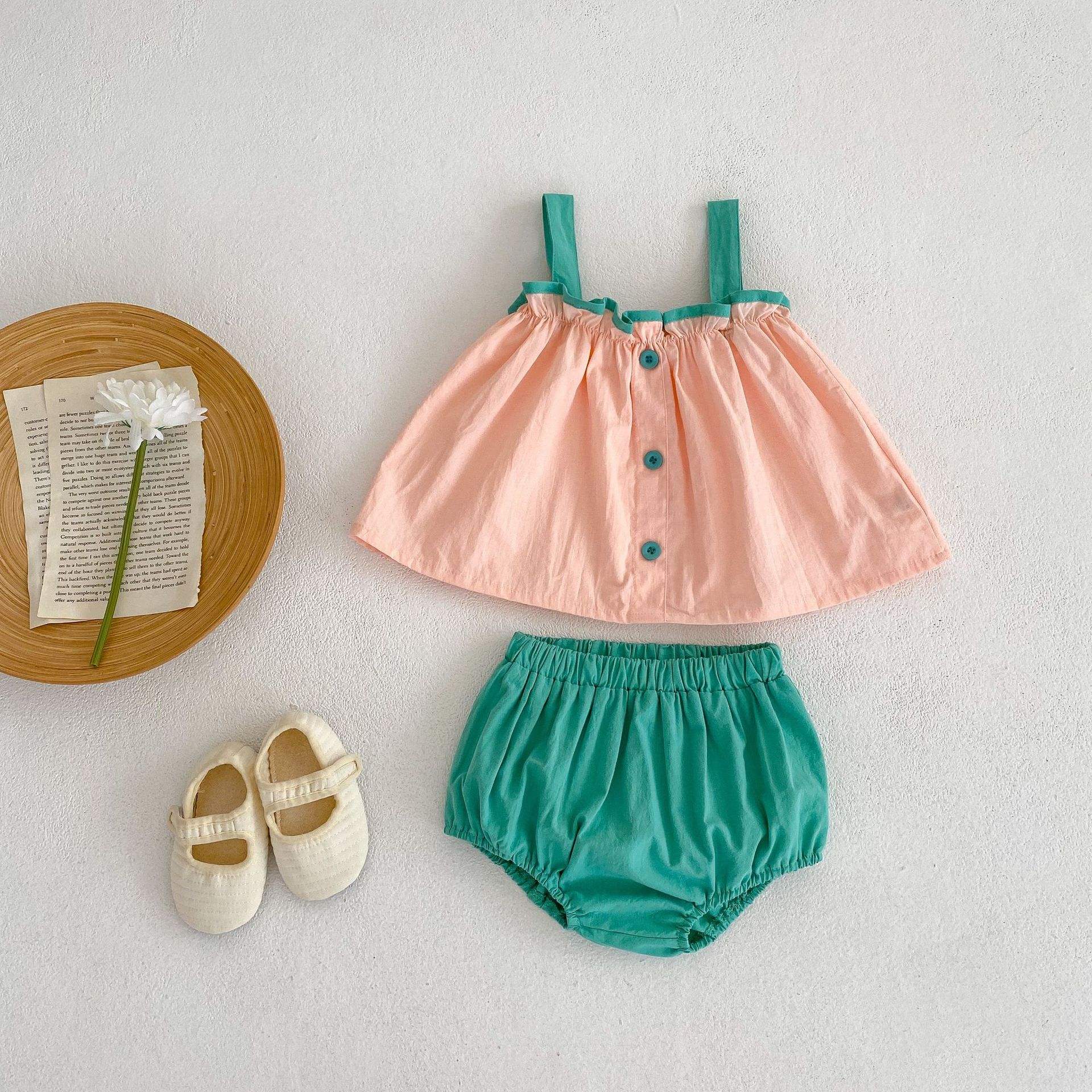 Wholesale 2026 Summer INS Style Baby Sleeveless Color-Blocked Camisole Top Solid Color Bread Pants Girls Baby Two Piece Set