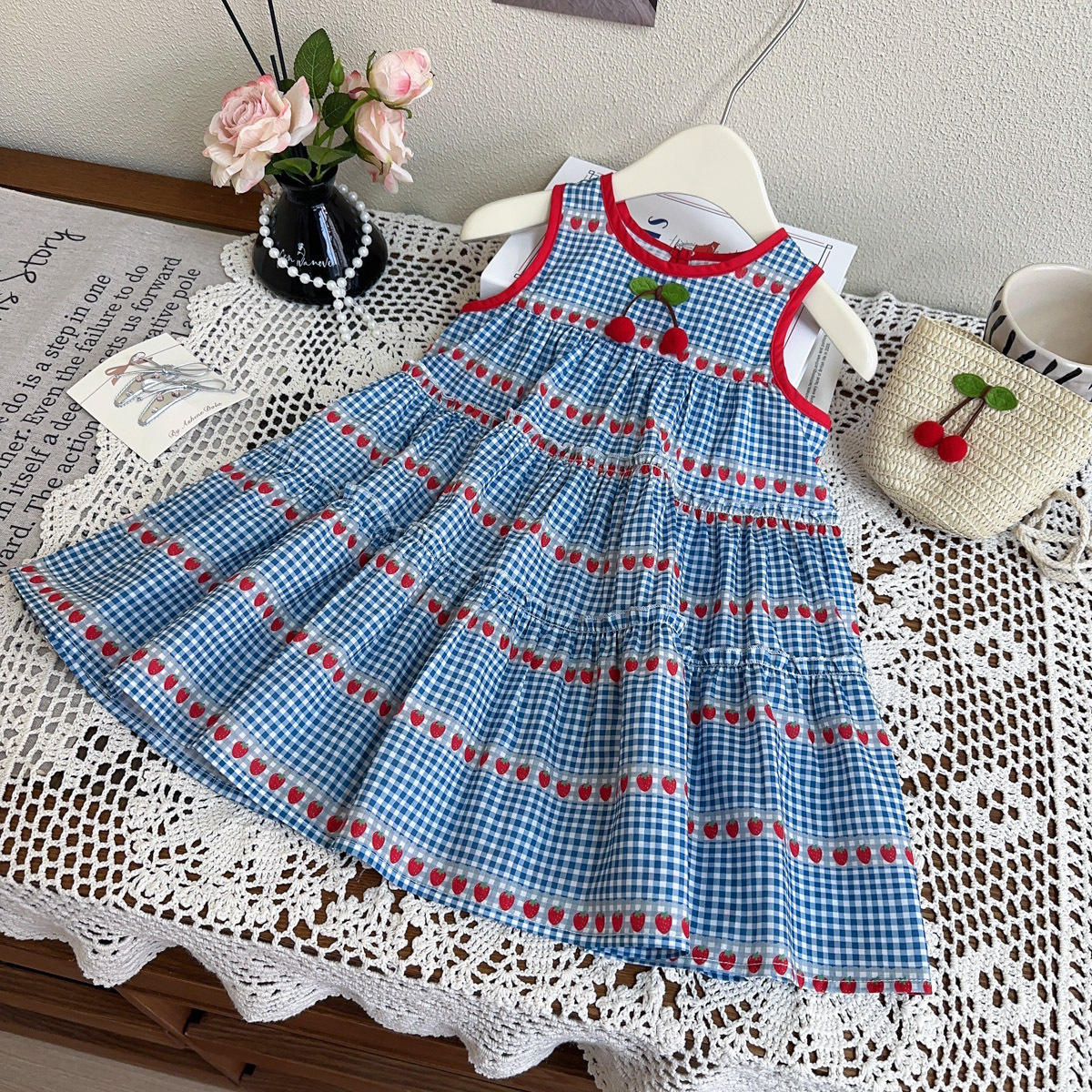 Wholesale Girls' Baby Dresses 2026 Summer New Sleeveless Cake Vest Dresses Princess Style for Little Girls with Woven Bag