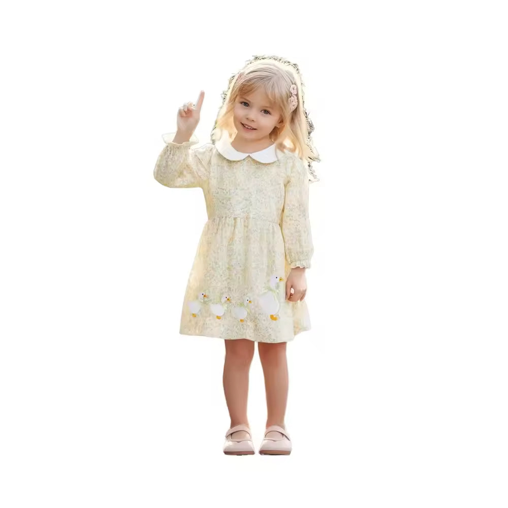 Autumn New Girls Dresses Cute Cartoon Floral Baby Dresses with Lace Decoration European American Style Casual Cotton Fabric